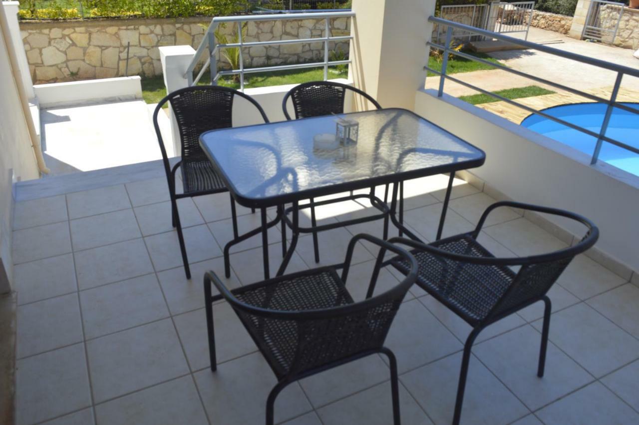 M&M Villa Kathiana Экстерьер фото